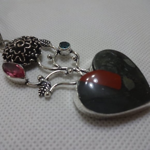 Artistic "FANCY JASPER & PINK/BLUE TOPAZ" FLORAL HEART HANDMADE Necklace 694A - Picture 3 of 3